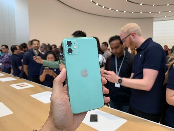 iPhone 11 có bao nhiêu màu? (3)