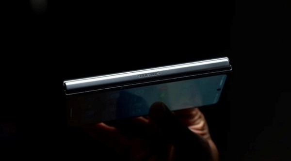 Samsung Galaxy Z Fold5 Va Galaxy Z Flip Co Chong Nuoc Khong 4