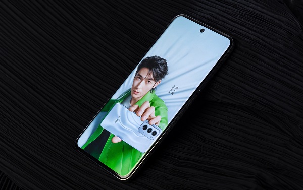 Oppo Reno12 Series Ra Mat 3