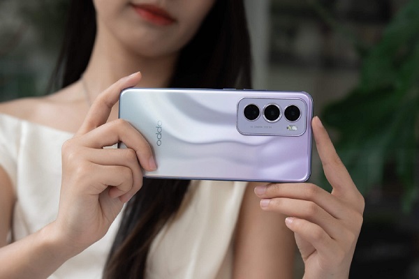 Oppo Reno12 Series Ra Mat 6