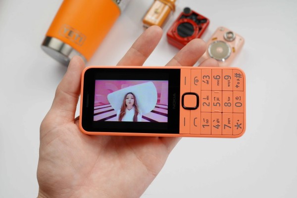 Nokia 220 4G